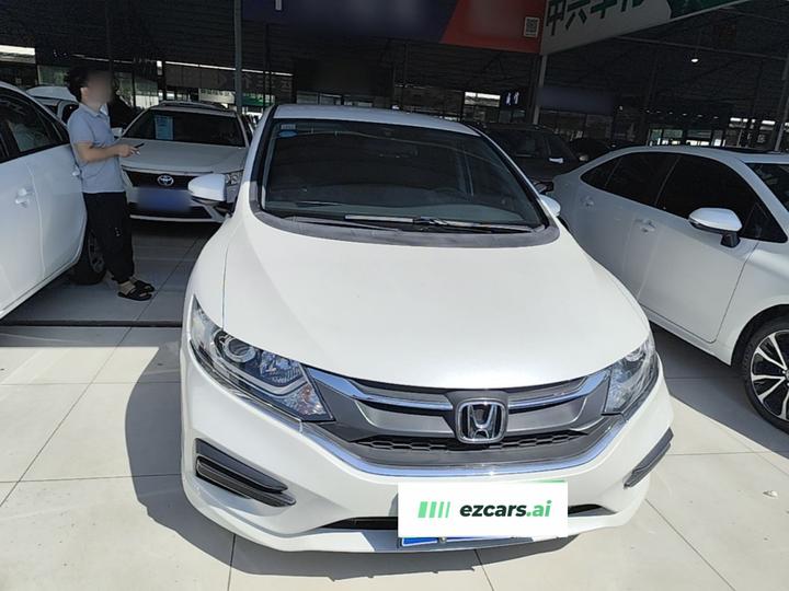 Jade 2017 1.8L AT Classic 5-Seater photo 2