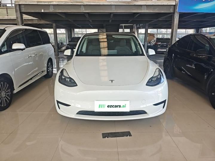 Model Y 2022 Facelift RWD photo 2
