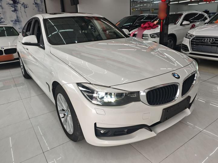 3 SeriesGT 2017 320i Fashion photo 3