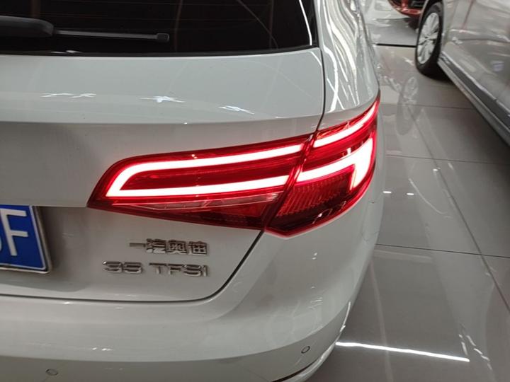 A3 2019 Sportback 35 TFSI Progressive China VI photo 7