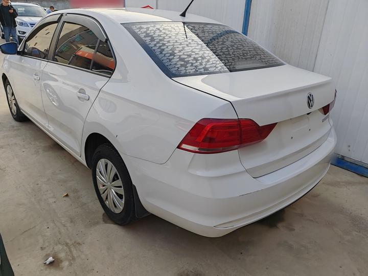 Santana 2018 1.5L AT photo 4