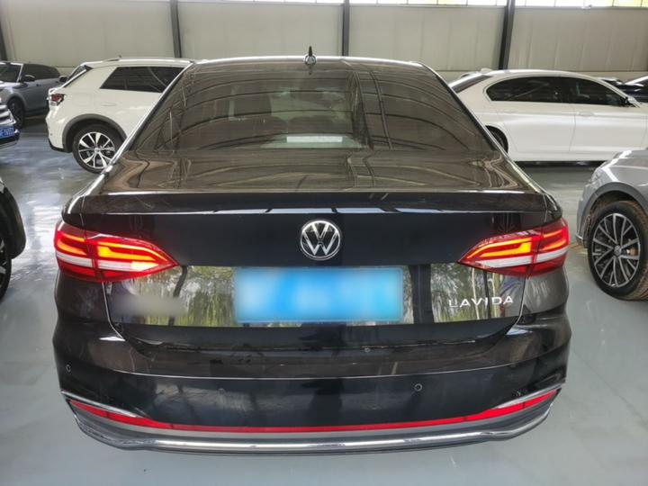 Lavida 2024 300TSI DSG photo 3