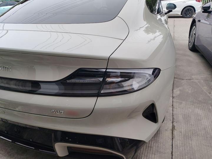 Xiaomi SU7 2024 AWD Extended Range High-end ADAS Max photo 7