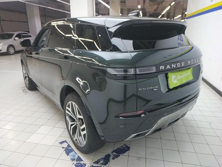 Range Rover Evoque 2021 Evoque L 249PS R-Dynamic First edition Launch Edition photo 4