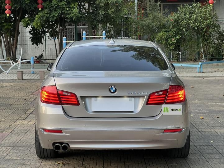 5 Series 2014 525Li Luxury Design Package photo 4