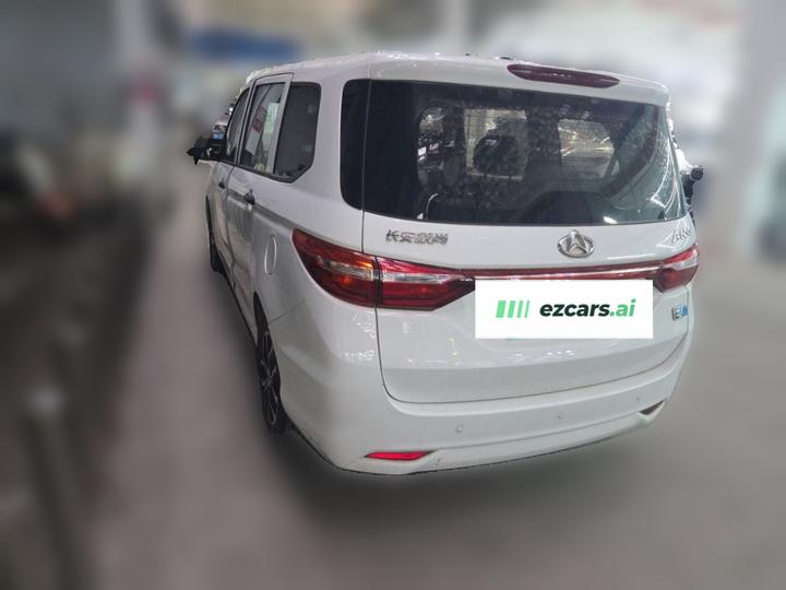 EV 2022 Standard 6-Seater photo 5