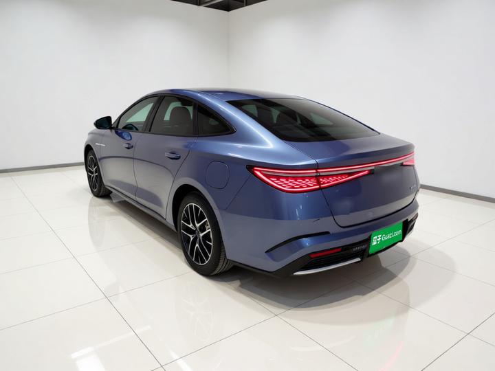 Seal 2023 DM-i 1.5L 121km Premium photo 4