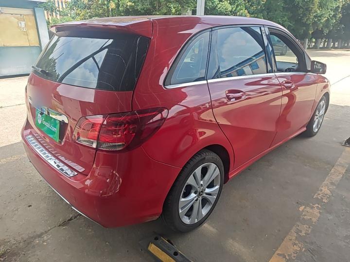 B-Class 2018 B 200 Dynamic photo 4