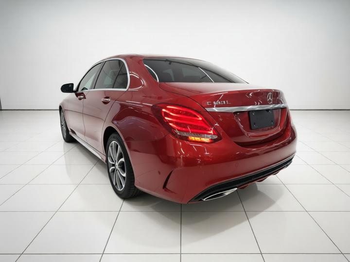 C-Class 2015 Facelift C 180 L Sport photo 4
