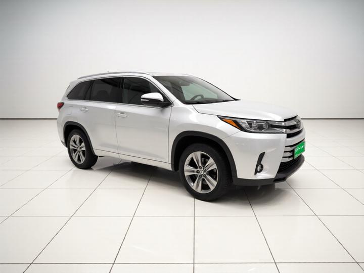 Highlander 2018 2.0T AWD Luxury 7-Seater China VI photo 3