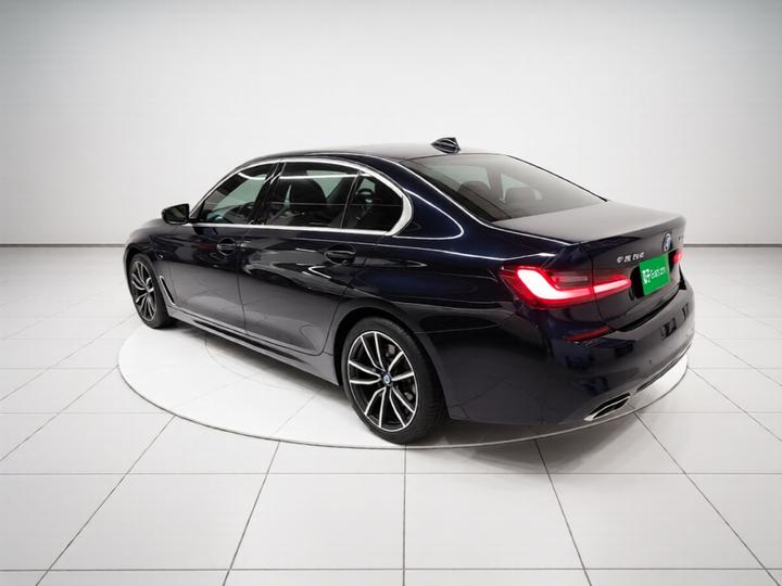 3 Series 2022 Facelift 325Li M Sport Package photo 4