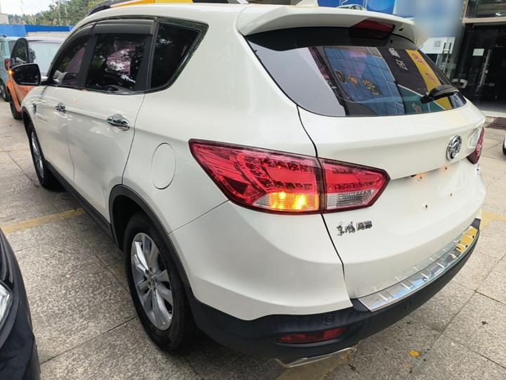 AX7 2015 2.0L MT photo 4
