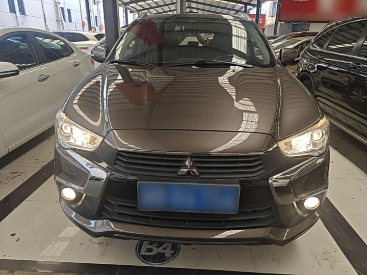 ASX 2016 2.0L CVT RWD Pilot photo 2