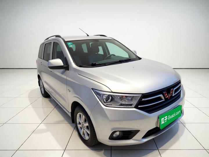 Wuling Hongguang 2018 1.5L S Standard L2B photo 3