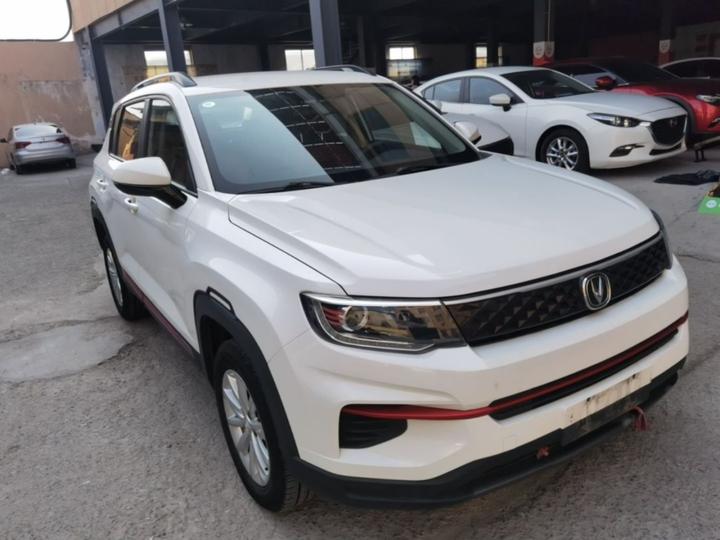 CS35PLUS 2022 1.6L CVT Elite photo 3