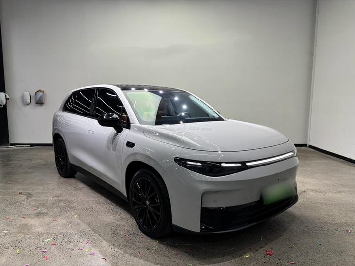 Leapmotor C10 2024 210 Smart photo 2