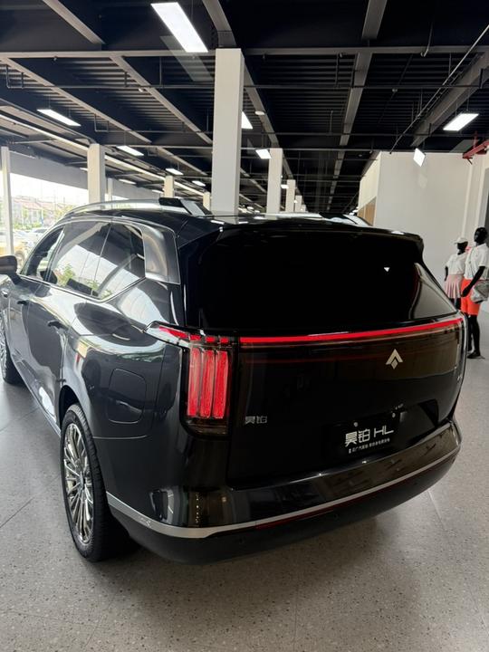 Hyptec HL 2025 350 Pro 5-Seater photo 4