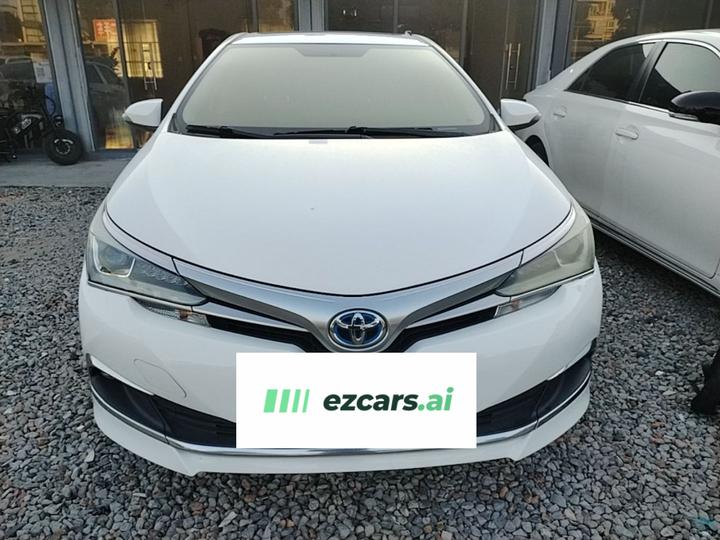 Corolla 2017 Facelift Hybrid 1.8L E-CVT Leading photo 2