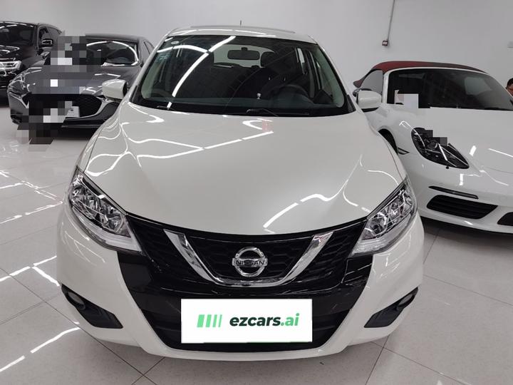 Tiida 2016 1.6L CVT photo 2