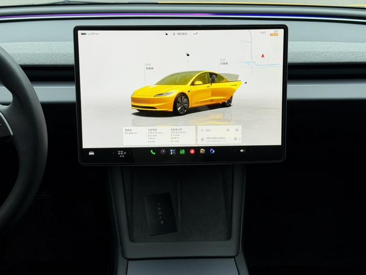 Model 3 2023 RWD photo 4