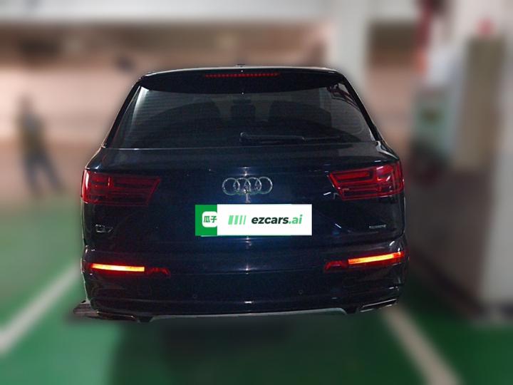 Q7 2018 45 TFSI Tech photo 5