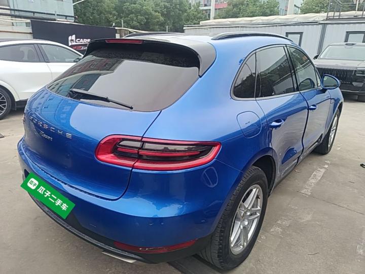 2016 Macan 2.0T photo 4