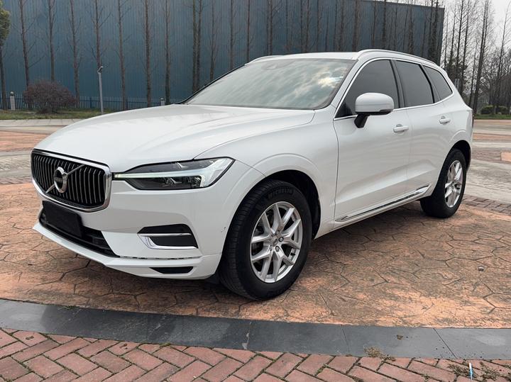XC60 2021 T5 AWD Luxury