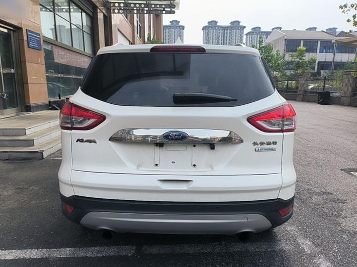 Kuga 2015 1.5L GTDi RWD photo 3