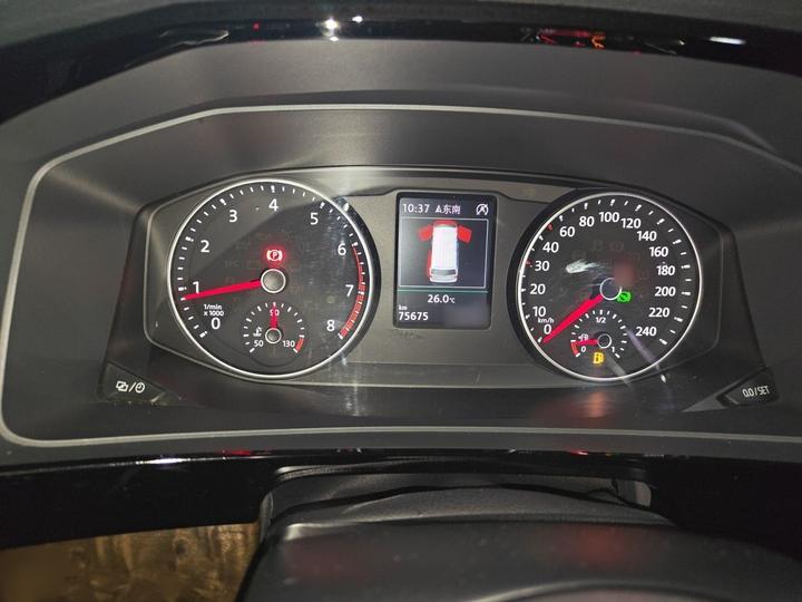 2018 2.0TSI AWD Explorer 7-Seater photo 4