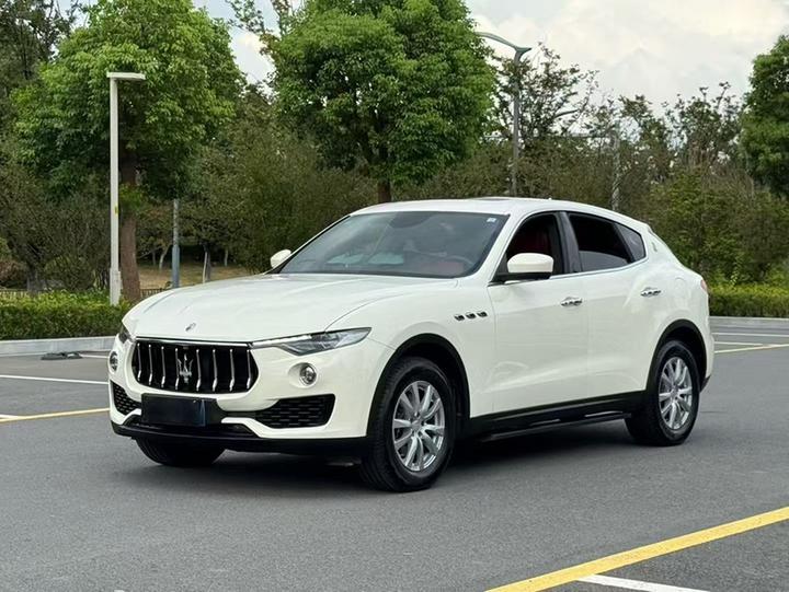 Levante 2016 3.0T Standard