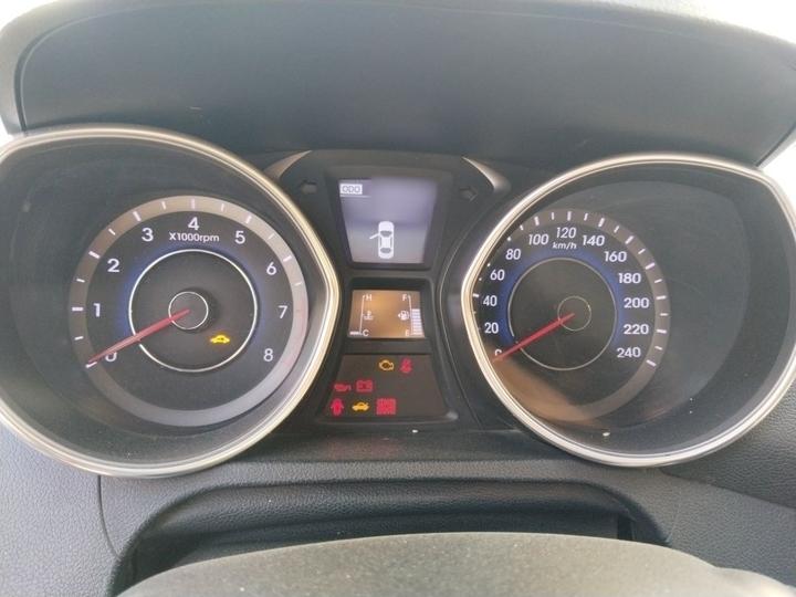 Elantra 2015 1.6L MT Leading photo 4