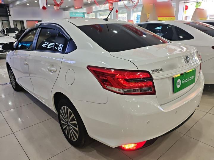 YARiS L 2022 1.5L CVT Leading PLUS photo 4