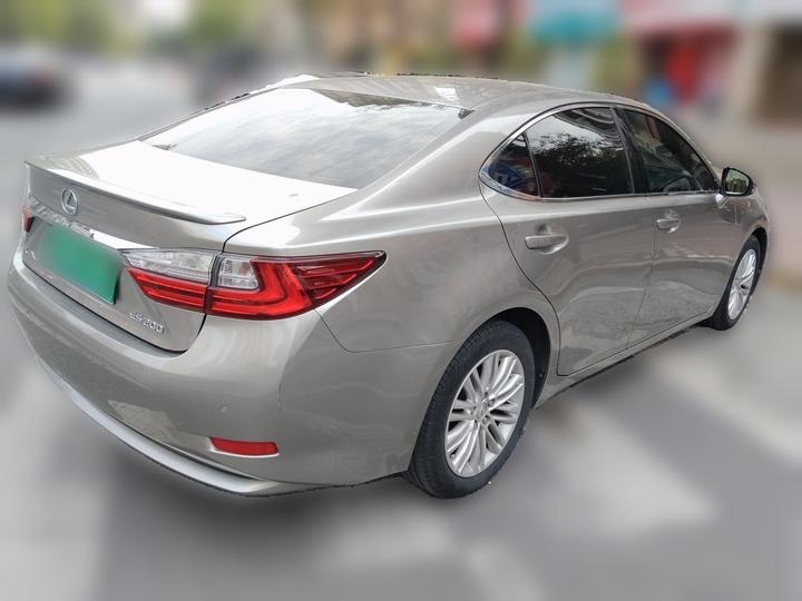 ES 2015 200 Elite photo 6