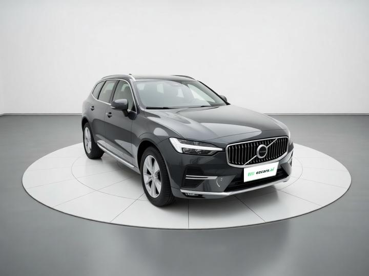 XC60 2022 B5 AWD Luxury photo 3