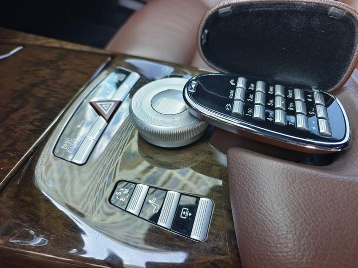 S-Class 2012 S 300 L Business photo 6