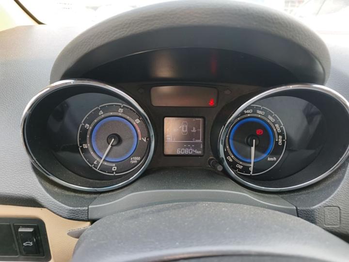 E3 2015 1.5L MT photo 7