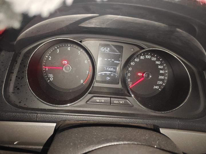 Lavida 2015 1.6L MT Comfort photo 2