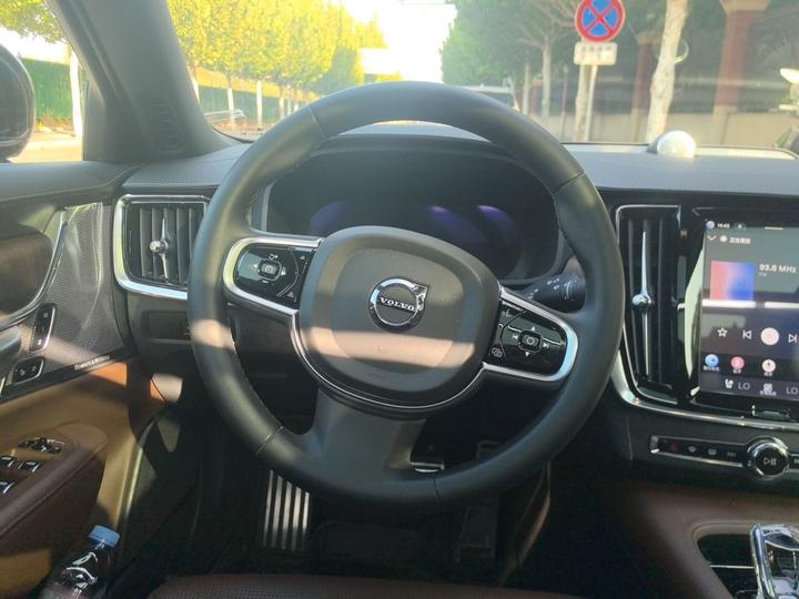S90 2024 B5 Luxury photo 7