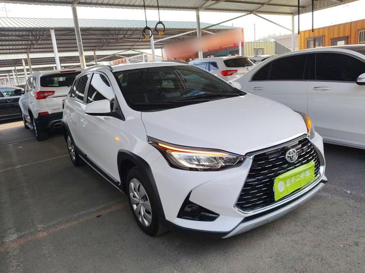 YARiS L 2022 X 1.5L CVT Leading PLUS photo 3