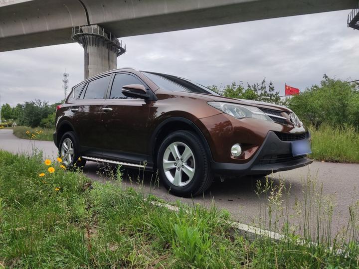 RAV4 2013 2.0L CVT AWD photo 3