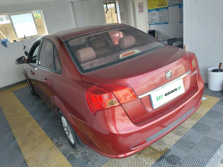 Excelle 2015 1.5L AT Classic photo 4