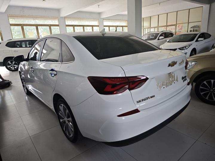 Cruze 2020 320 AT Enjoy photo 4