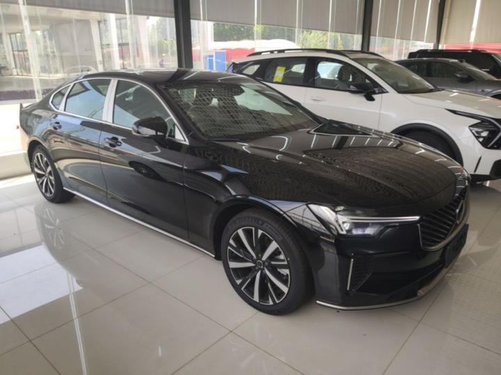S90 2026 B5 Luxury photo 3