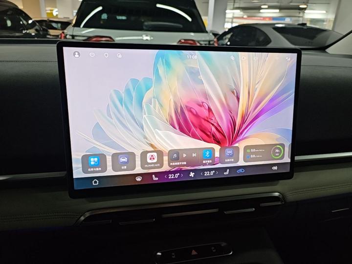 Voyah Dreamer 2025 PHEV AWD Flagship Qiankun photo 8