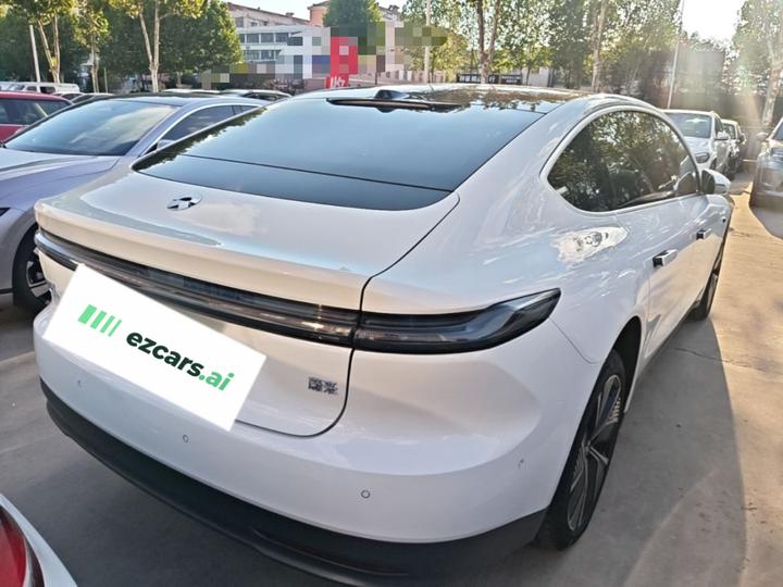 ET7 2024 75kWh Executive photo 4