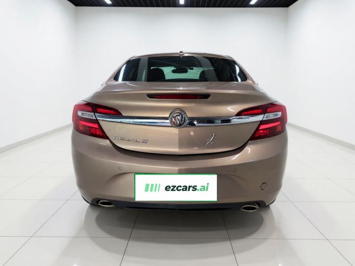 Regal 2015 1.6T Elite Tech photo 3