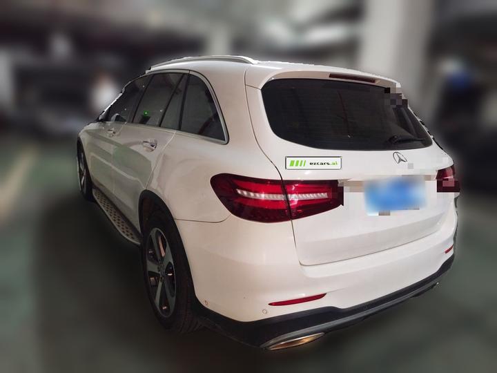 GLC 2017 GLC 260 4MATIC Luxury photo 4