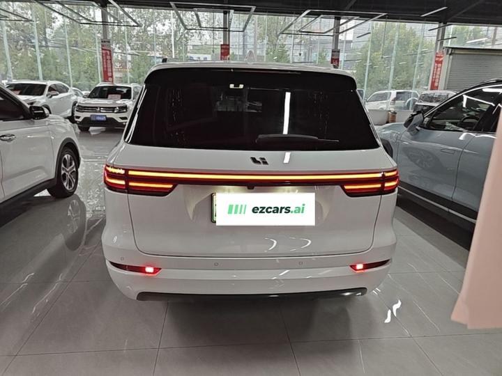 Li Auto ONE 2021 EREV 6-Seater photo 5