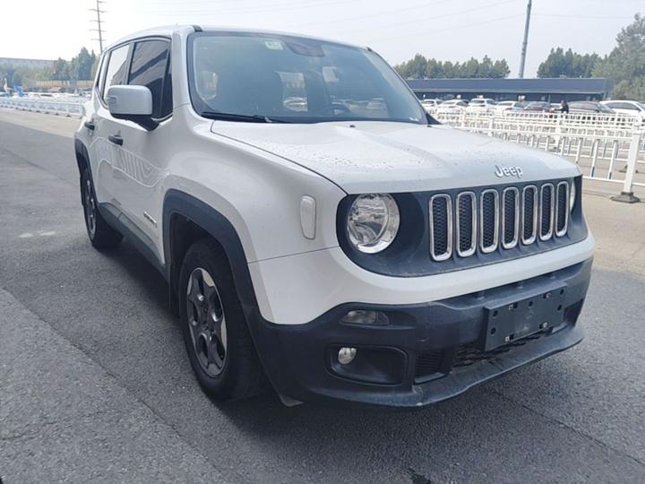 Renegade 2016 1.4T AT photo 3