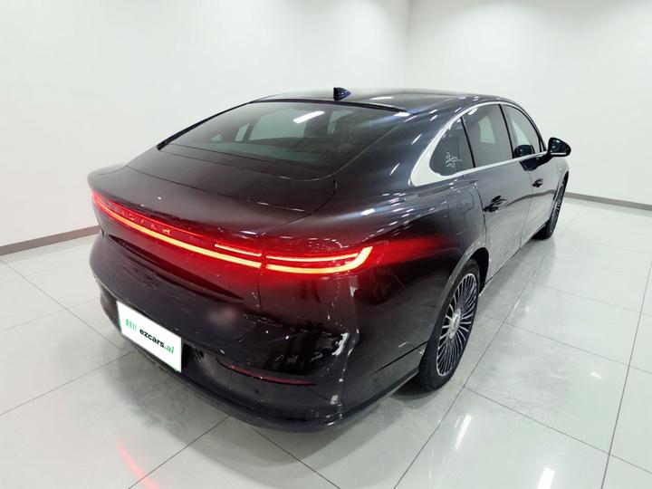 Voyah Passion L 2026 AWD Ultra photo 6